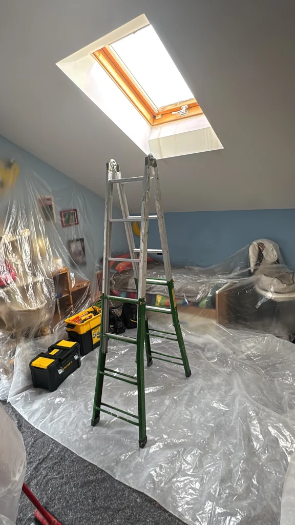 manutenzione velux copertura stanza